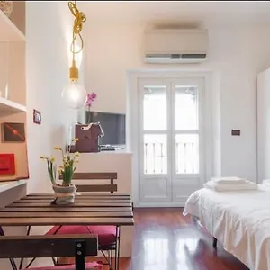  Apartamento Volta In Brera Italia