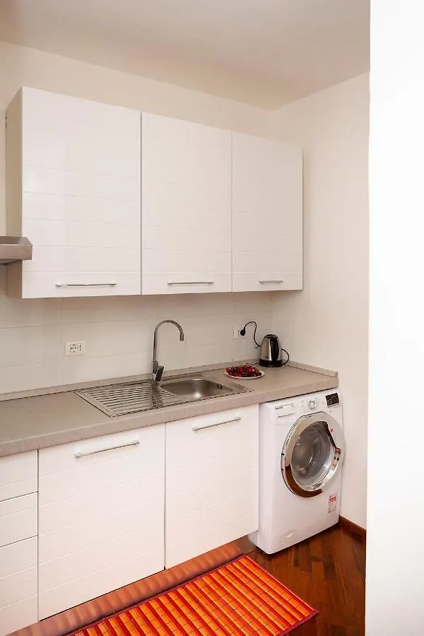 מילאנו Mercadante Guest House