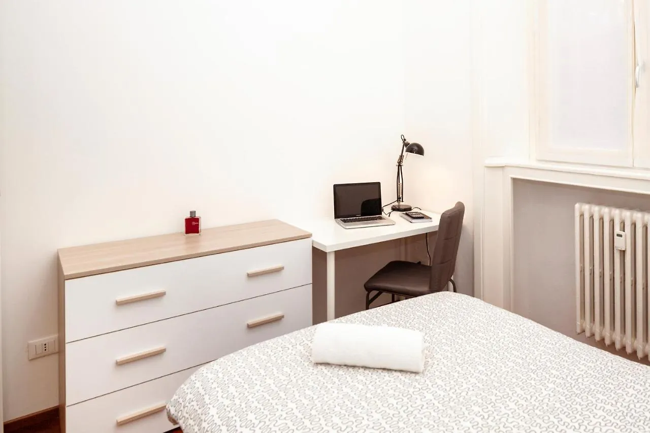 מילאנו Mercadante Guest House